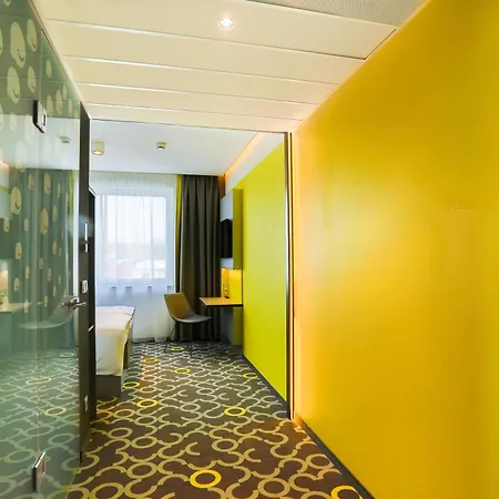Hotel Qubus 3*