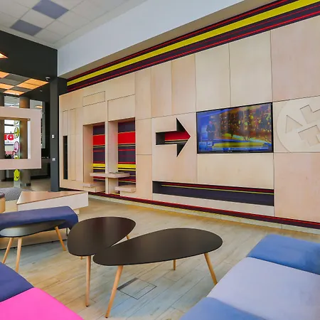 Qubus Hotel 3*