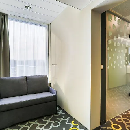 Qubus Hotel