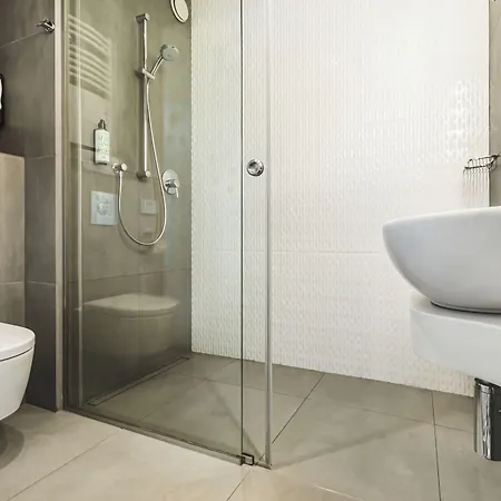 Qubus Hotel Żory